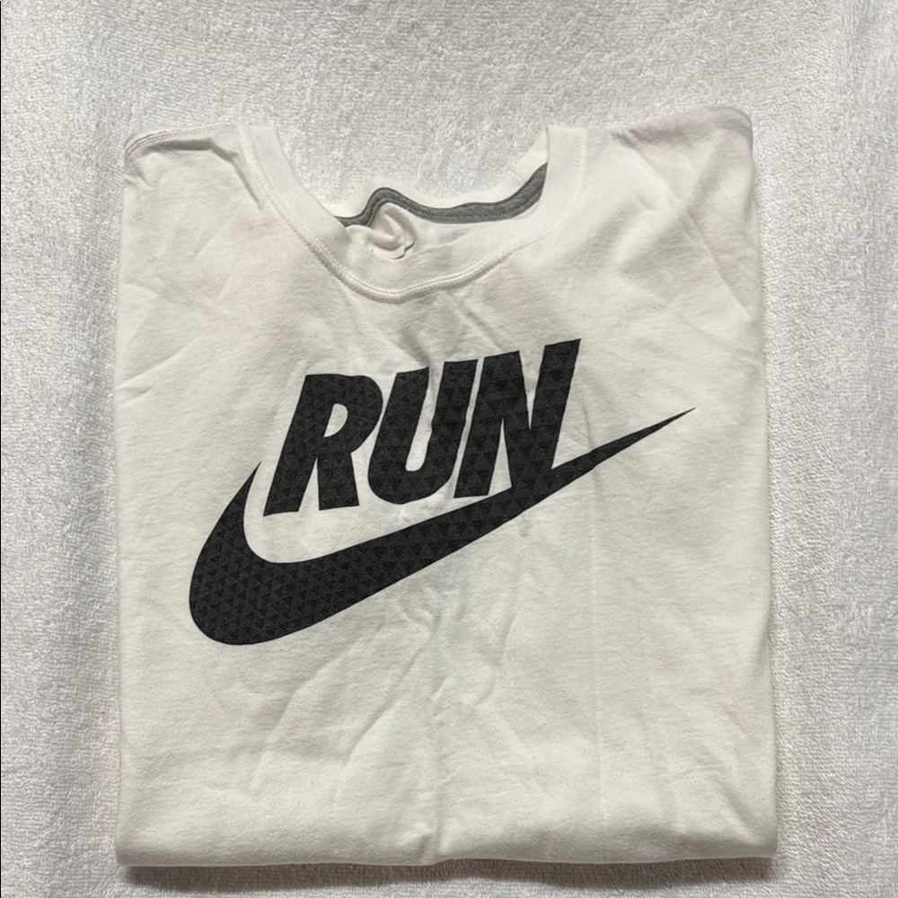 Nike Men's White RUN T-Shirt